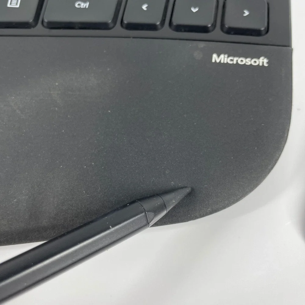 NO KEY Microsoft Sculpt Ergonomic Keyboard 1559 Black Wireless Split Keypad